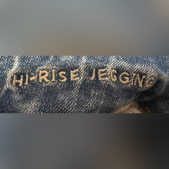 American Eagle Women's High Rise Jeggings Super Stretch Size 00 Distressed - Picture 6 of 12